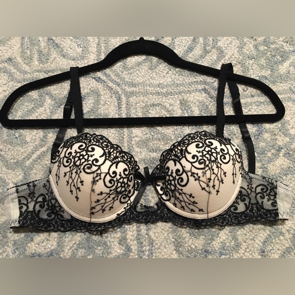 sophie b. Other - Sophie B- Cream & Black lace push up bra, size 34A